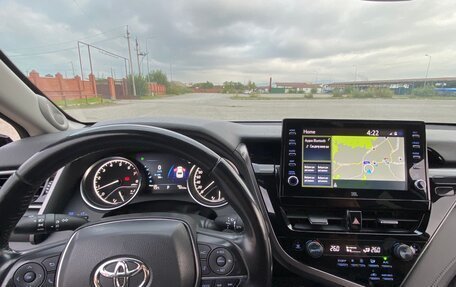 Toyota Camry, 2021 год, 3 150 000 рублей, 9 фотография