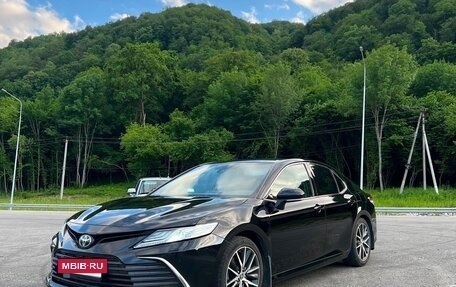 Toyota Camry, 2021 год, 3 150 000 рублей, 5 фотография