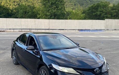 Toyota Camry, 2021 год, 3 150 000 рублей, 7 фотография