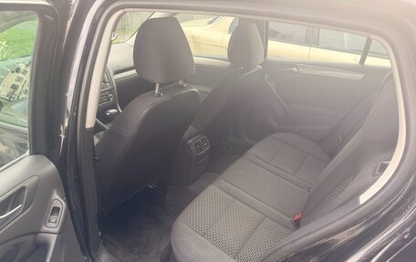 Volkswagen Golf VI, 2010 год, 425 000 рублей, 18 фотография