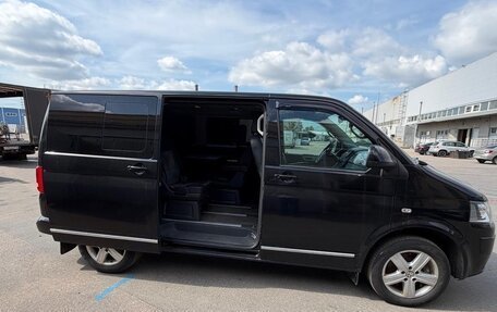 Volkswagen Multivan T5, 2014 год, 2 470 000 рублей, 3 фотография