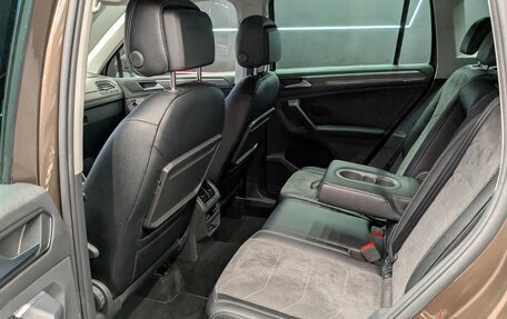 Volkswagen Tiguan II, 2018 год, 2 150 000 рублей, 6 фотография