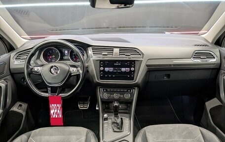 Volkswagen Tiguan II, 2018 год, 2 150 000 рублей, 20 фотография