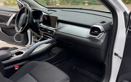 Geely Coolray I, 2022 год, 1 140 000 рублей, 7 фотография