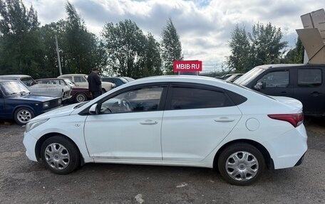 Hyundai Solaris II рестайлинг, 2018 год, 630 000 рублей, 4 фотография