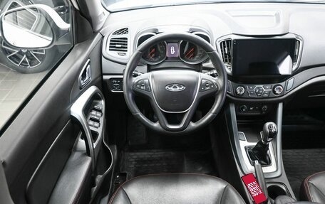 Chery Tiggo 5 I рестайлинг, 2015 год, 939 900 рублей, 9 фотография