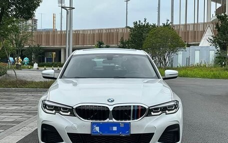 BMW 3 серия, 2021 год, 2 410 000 рублей, 2 фотография