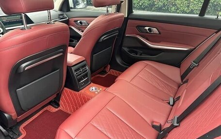 BMW 3 серия, 2021 год, 2 410 000 рублей, 9 фотография