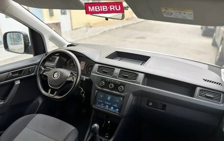 Volkswagen Caddy IV, 2016 год, 915 000 рублей, 4 фотография