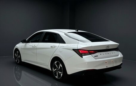 Hyundai Elantra, 2022 год, 1 499 010 рублей, 4 фотография