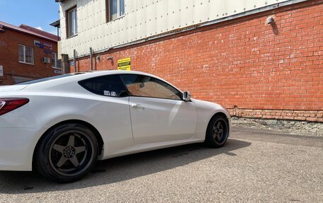 Hyundai Genesis Coupe I рестайлинг, 2011 год, 1 300 000 рублей, 2 фотография
