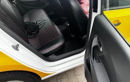 Volkswagen Polo VI (EU Market), 2019 год, 670 000 рублей, 6 фотография