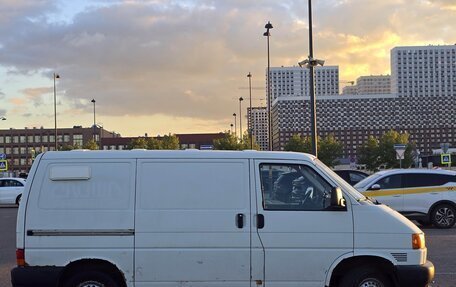 Volkswagen Transporter T4, 2001 год, 645 000 рублей, 3 фотография