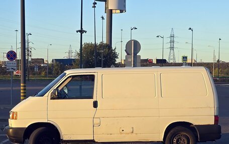 Volkswagen Transporter T4, 2001 год, 645 000 рублей, 2 фотография