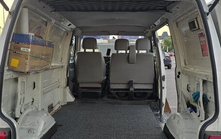 Volkswagen Transporter T4, 2001 год, 645 000 рублей, 5 фотография