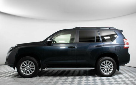 Toyota Land Cruiser Prado 150 рестайлинг 2, 2014 год, 3 697 000 рублей, 8 фотография