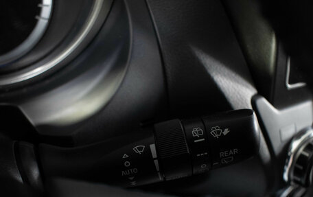 Toyota Land Cruiser Prado 150 рестайлинг 2, 2014 год, 3 697 000 рублей, 22 фотография