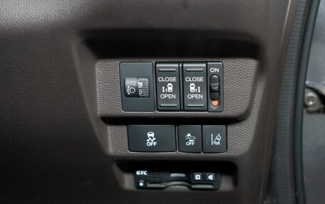 Honda Freed II, 2018 год, 1 799 000 рублей, 12 фотография