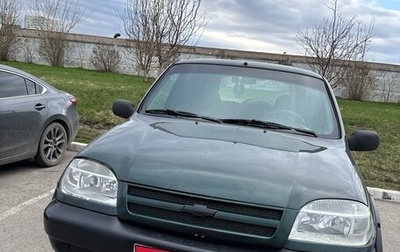 Chevrolet Niva I рестайлинг, 2003 год, 180 000 рублей, 1 фотография