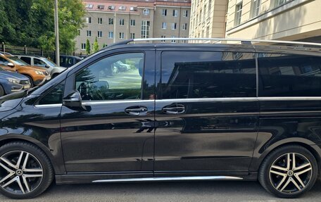 Mercedes-Benz V-Класс, 2020 год, 6 290 000 рублей, 2 фотография