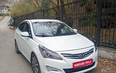Hyundai Solaris II рестайлинг, 2015 год, 1 050 000 рублей, 8 фотография