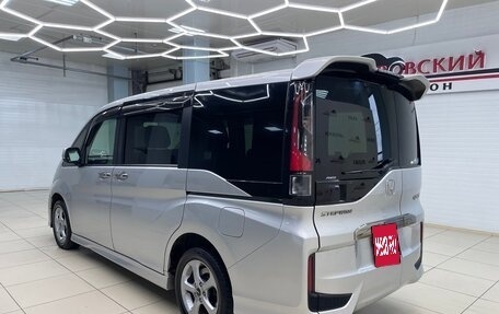 Honda Stepwgn IV, 2016 год, 1 910 000 рублей, 10 фотография