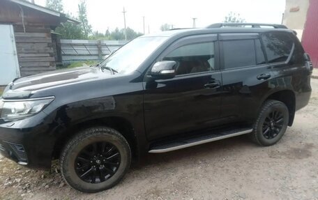 Toyota Land Cruiser Prado 150 рестайлинг 2, 2020 год, 6 250 000 рублей, 5 фотография