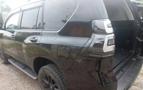 Toyota Land Cruiser Prado 150 рестайлинг 2, 2020 год, 6 250 000 рублей, 10 фотография