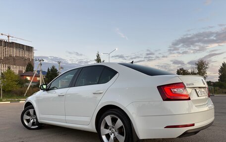 Skoda Octavia, 2018 год, 1 895 000 рублей, 10 фотография