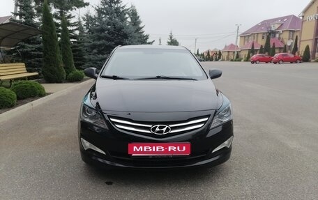 Hyundai Solaris II рестайлинг, 2015 год, 1 070 000 рублей, 7 фотография