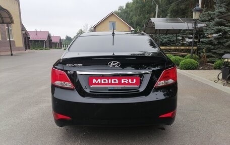 Hyundai Solaris II рестайлинг, 2015 год, 1 070 000 рублей, 4 фотография