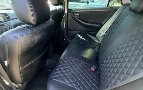 Toyota Corolla, 2004 год, 590 000 рублей, 13 фотография