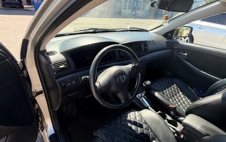 Toyota Corolla, 2004 год, 590 000 рублей, 12 фотография