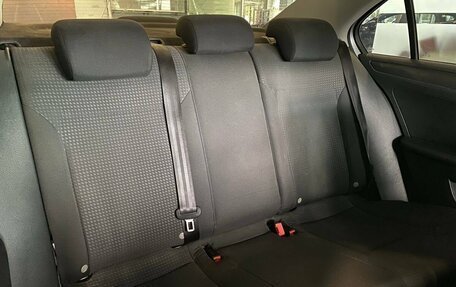 Volkswagen Jetta VI, 2015 год, 977 000 рублей, 13 фотография