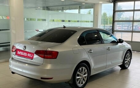 Volkswagen Jetta VI, 2015 год, 977 000 рублей, 6 фотография