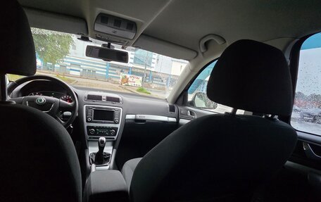 Skoda Octavia, 2011 год, 1 050 000 рублей, 18 фотография
