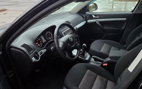 Skoda Octavia, 2011 год, 1 050 000 рублей, 17 фотография