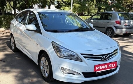 Hyundai Solaris II рестайлинг, 2016 год, 740 000 рублей, 3 фотография