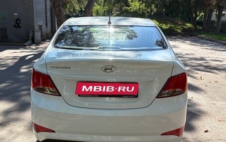 Hyundai Solaris II рестайлинг, 2016 год, 740 000 рублей, 6 фотография