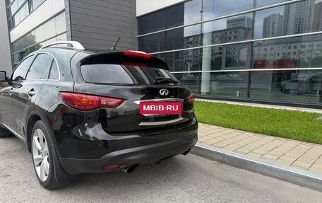 Infiniti QX70, 2015 год, 3 300 000 рублей, 4 фотография