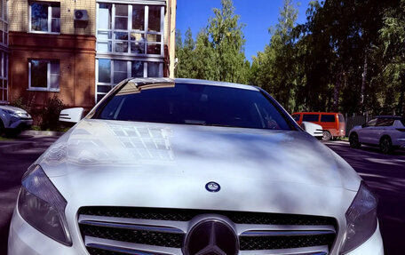 Mercedes-Benz A-Класс, 2013 год, 1 300 000 рублей, 1 фотография