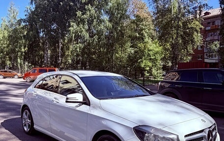 Mercedes-Benz A-Класс, 2013 год, 1 300 000 рублей, 11 фотография