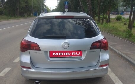 Opel Astra J, 2013 год, 850 000 рублей, 2 фотография