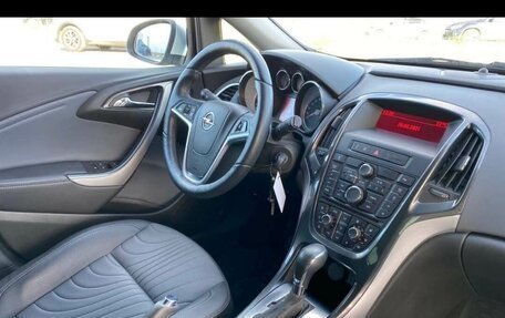 Opel Astra J, 2013 год, 850 000 рублей, 10 фотография