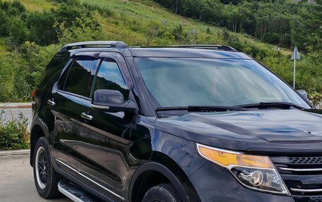 Ford Explorer VI, 2012 год, 2 950 000 рублей, 2 фотография