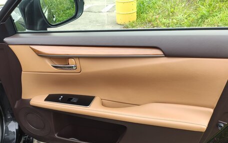 Lexus ES VII, 2016 год, 2 200 000 рублей, 13 фотография