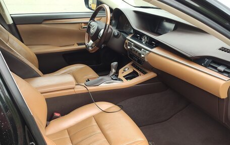 Lexus ES VII, 2016 год, 2 200 000 рублей, 12 фотография
