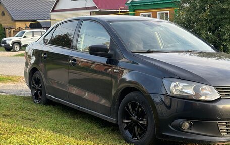 Volkswagen Polo VI (EU Market), 2011 год, 580 000 рублей, 3 фотография