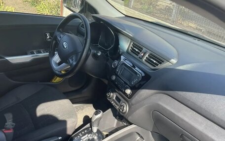 KIA Rio III рестайлинг, 2013 год, 1 090 000 рублей, 5 фотография