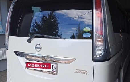 Nissan Serena IV, 2011 год, 1 150 000 рублей, 16 фотография